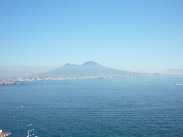 Вид на Неаполитанский залив