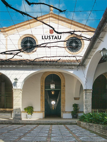 Lustau-winery