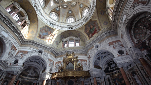San-Lorenzo-interior