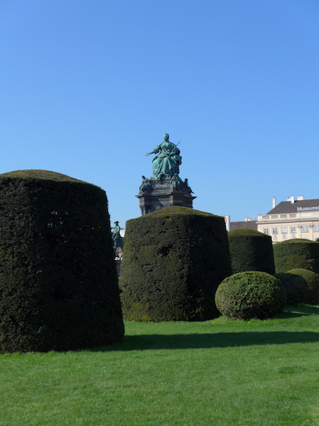 памятник Марии Терезии в Вене